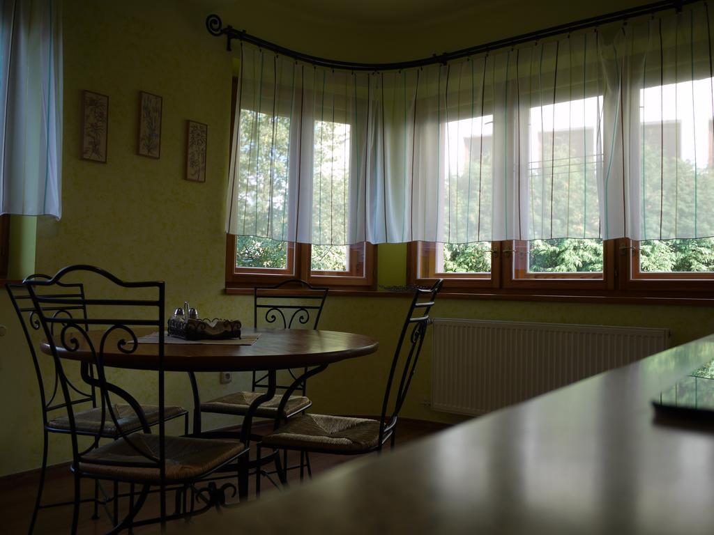 Apartmany Pemi Potstejn Luaran gambar