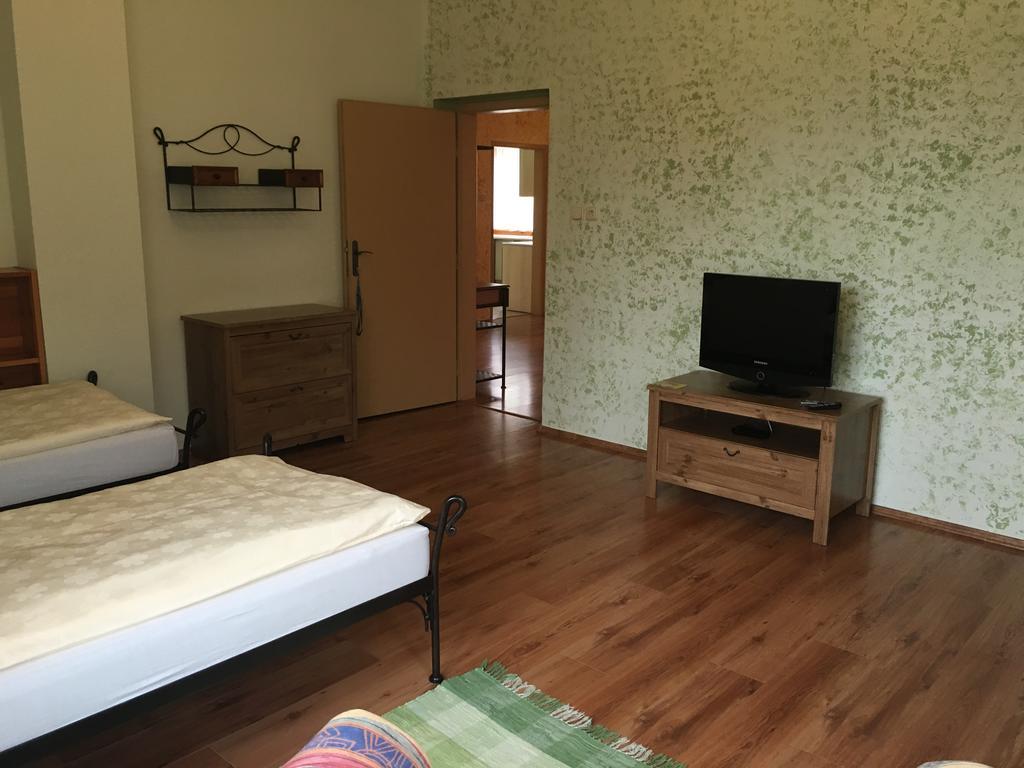 Apartmany Pemi Potstejn Luaran gambar